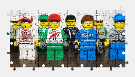 Jigsaw puzzle online lego,minifigure,toy,colorful
