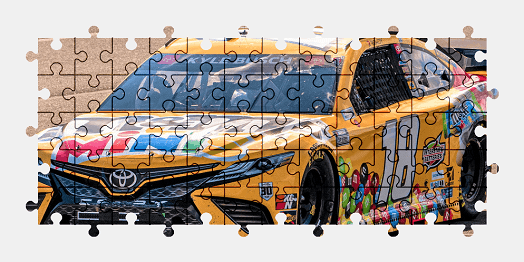 Jigsaw puzzle online toyota,nascar,race,sports-car,colorful,car,vehicle,sport